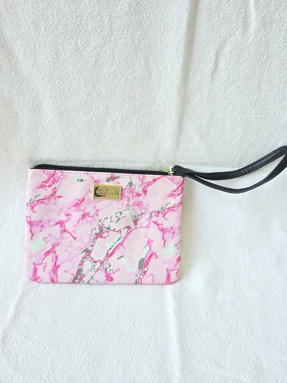 Betsey Johnson Luv Betsey Pink Marble Wristlet Bag
